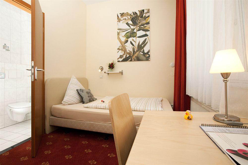 קלן Hotel Domstern מראה חיצוני תמונה