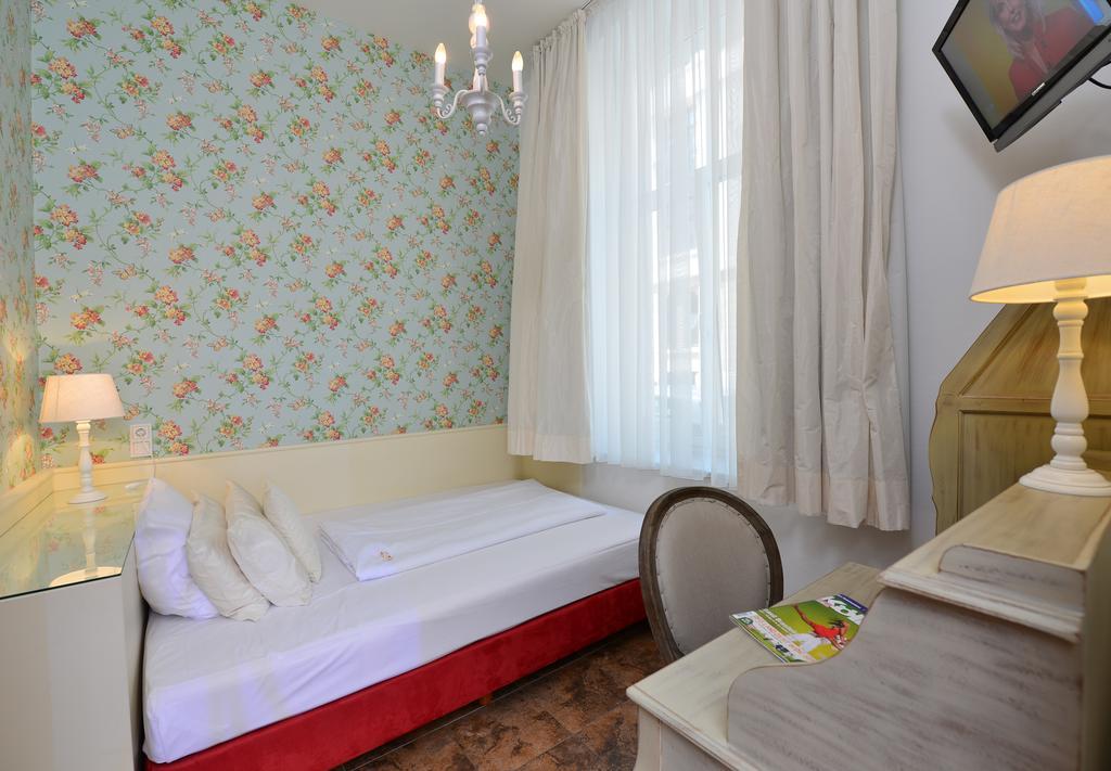 קלן Hotel Domstern מראה חיצוני תמונה